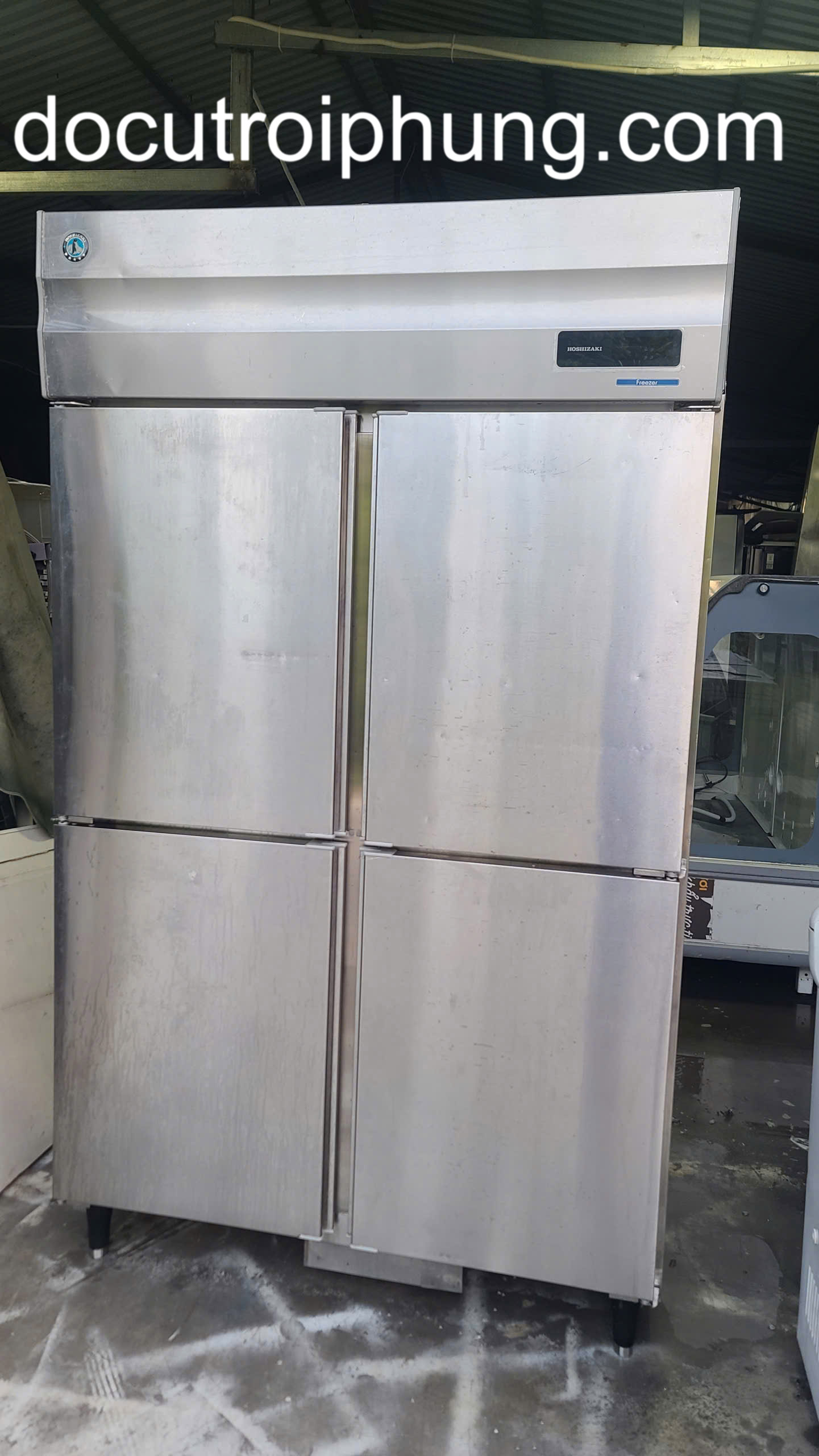 tủ đông Hoshizaki 4 cánh