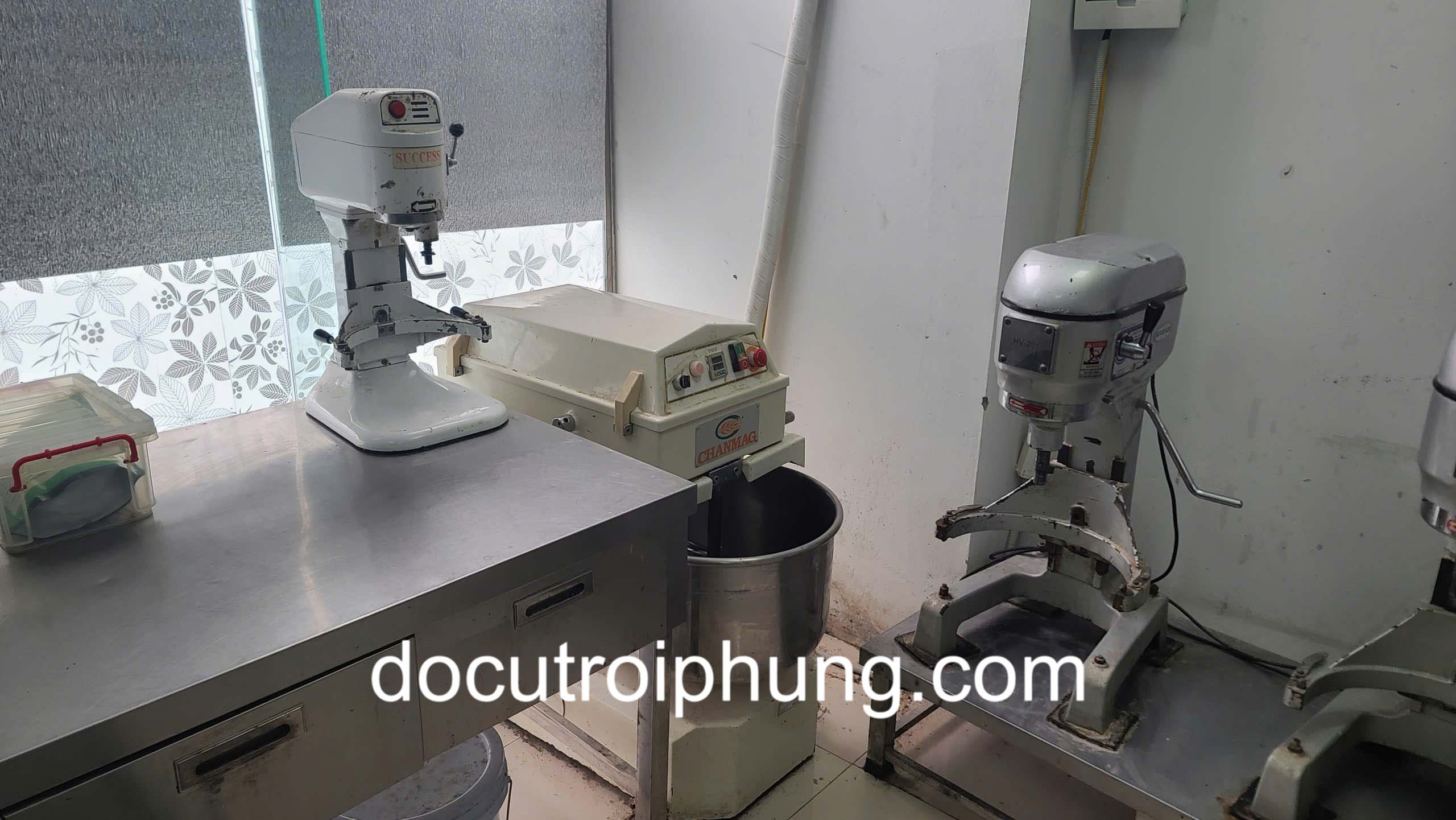 mua bán thiết bị làm bánh tại ba vì