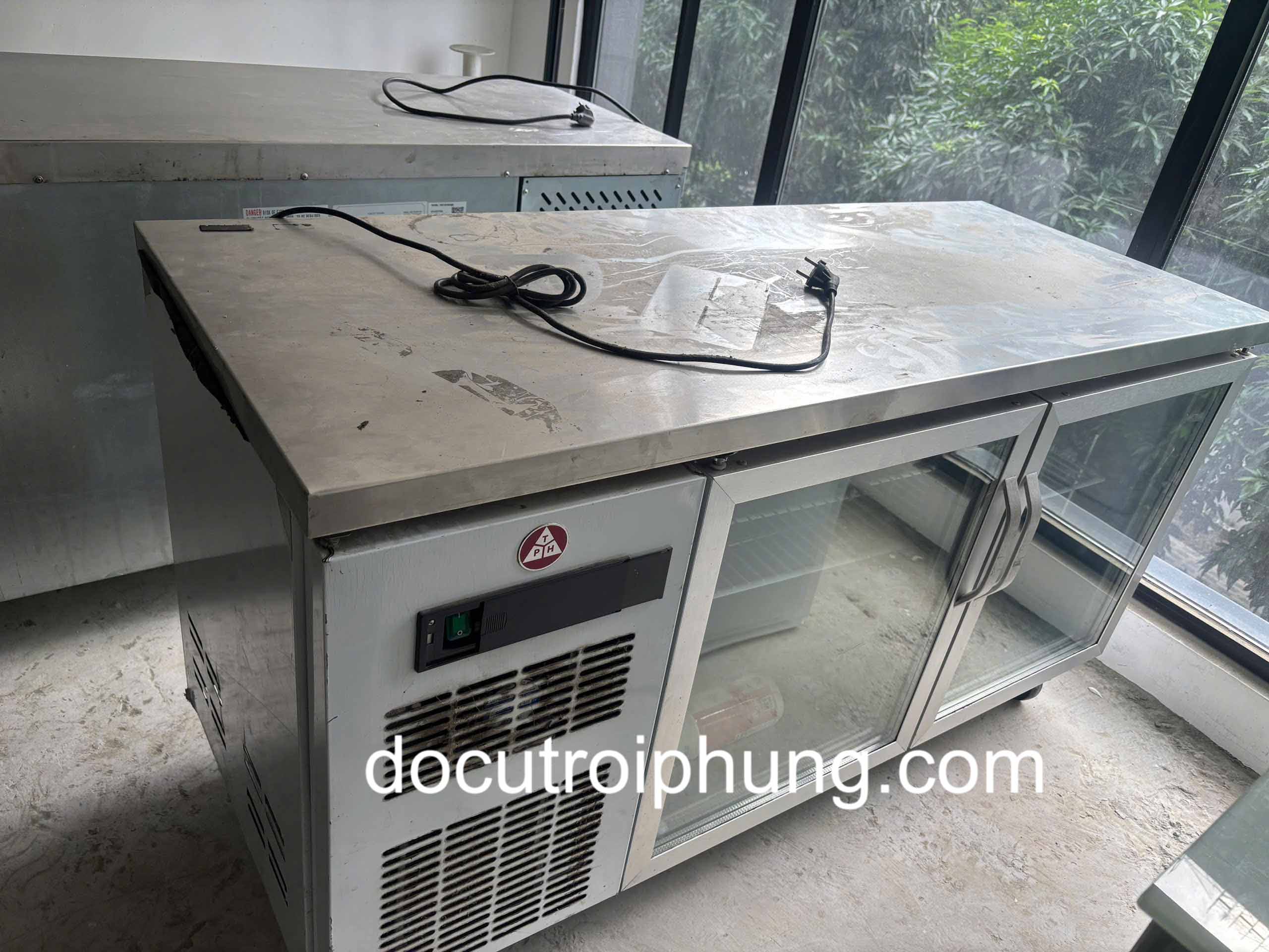 bàn mát kích cỡ 1m2 1m5 1m8